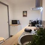 Lägenhet Et A 2 Pas De La Cite *