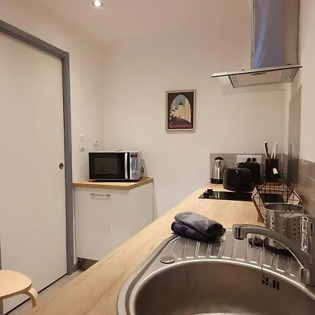 Et A 2 Pas De La Cite Apartment