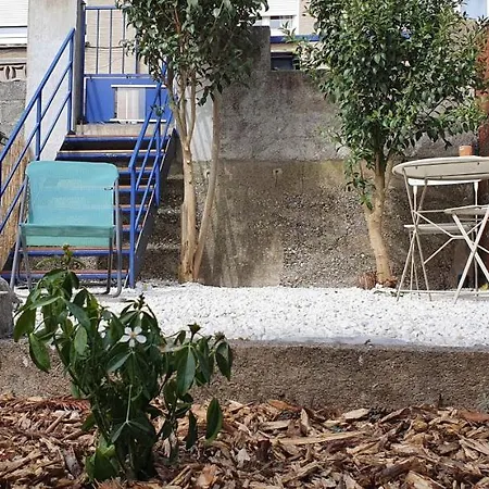 Et A 2 Pas De La Cite Apartment