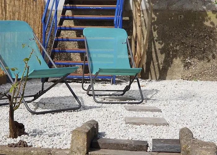 Διαμέρισμα Et A 2 Pas De La Cite *