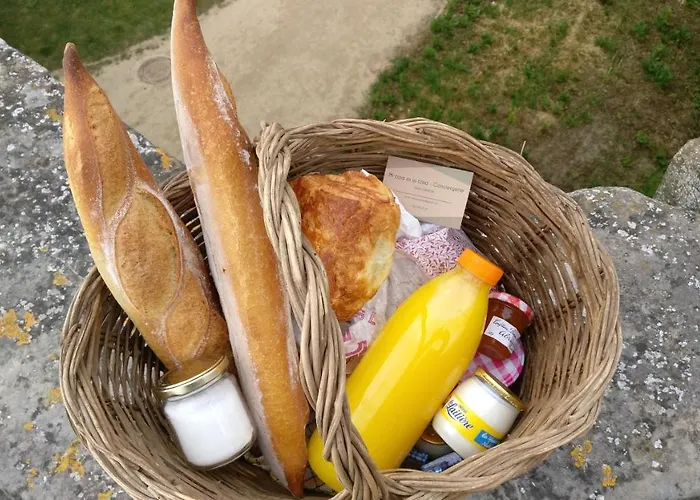 Et A 2 Pas De La Cite * Καρκασόν